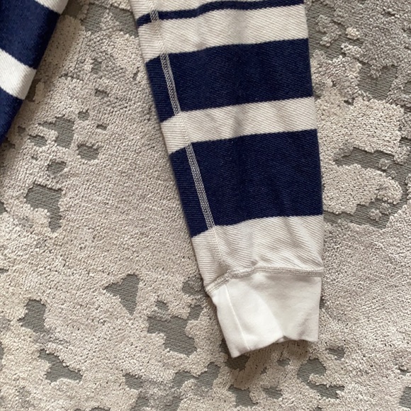 American Eagle Beachy Pullover Hoodie - Picture 4 of 4